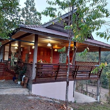 Phingboon Appartement Saluang Buitenkant foto