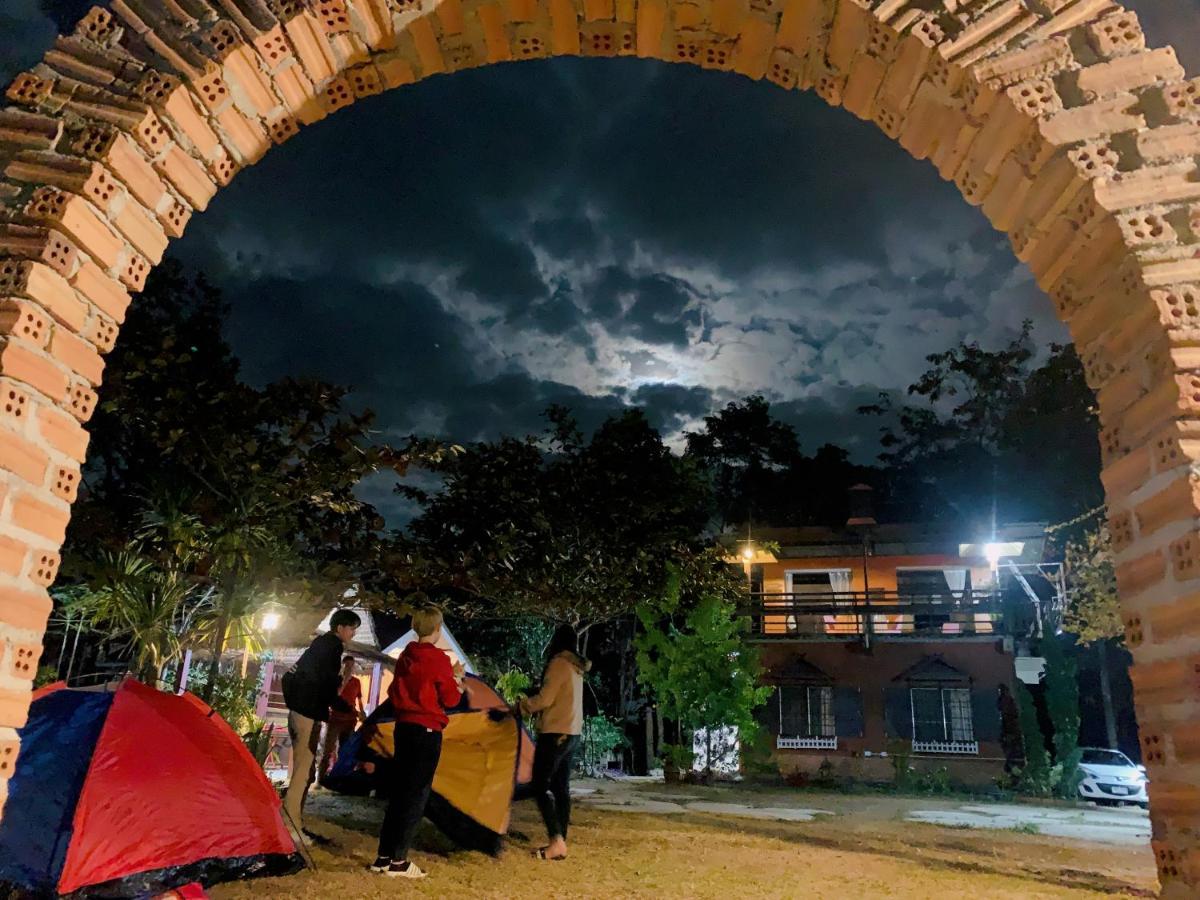 Phingboon Appartement Saluang Buitenkant foto